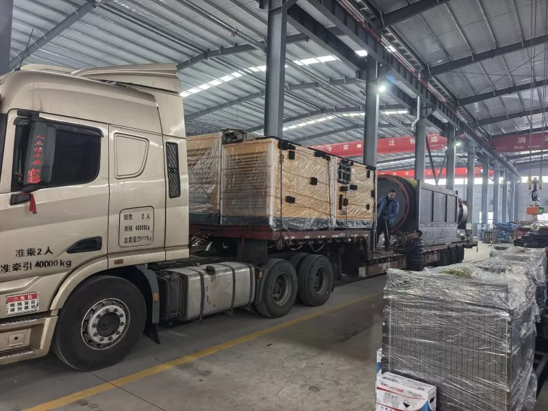 Jinqi Mining Machinery Ships ib pawg ntawm nruas cais thiab txhawb nqa khoom siv rau Russia