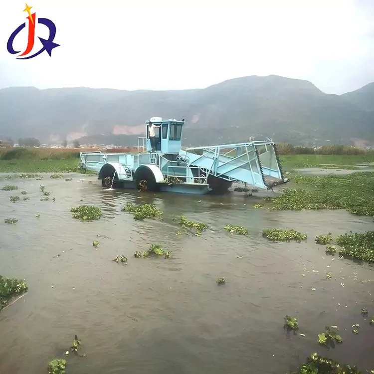 Aquatic Weed Cutting Boat rau Gold Mining Areas